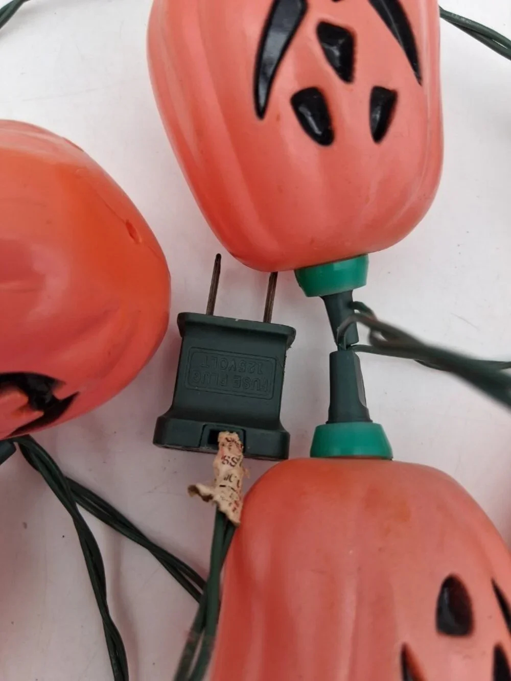 Vintage HALLOWEEN Pumpkin Blow Mold Light String 10 Count Orange Retro